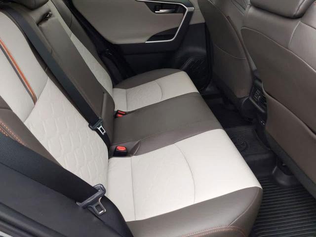 Photo of 2022 Lunar Rock/Ice Edge Roof Toyota RAV4