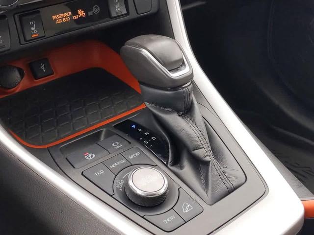 Photo of 2022 Lunar Rock/Ice Edge Roof Toyota RAV4