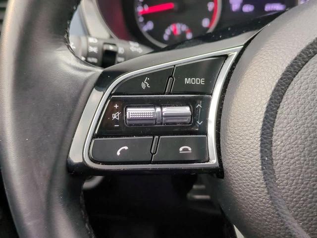 Photo of 2022 Dark Ocean Blue/White Roof Kia Seltos