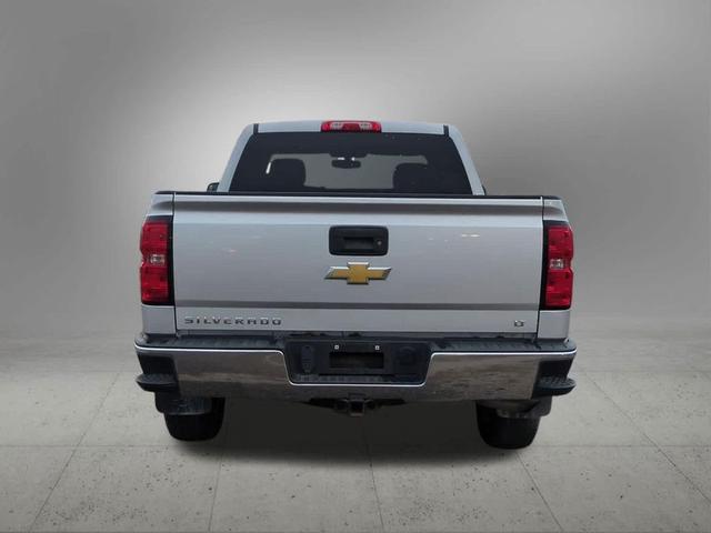 Photo of 2015 Silver Ice Metallic Chevrolet Silverado 1500