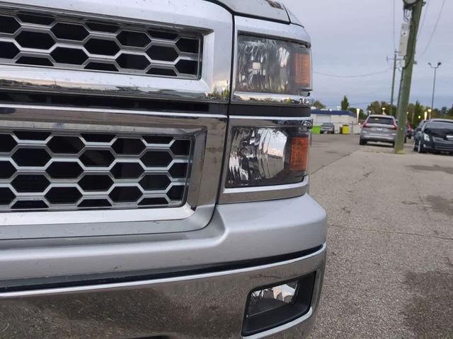 Photo of 2015 Silver Ice Metallic Chevrolet Silverado 1500