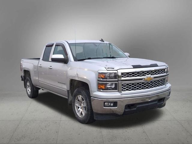 Photo of 2015 Silver Ice Metallic Chevrolet Silverado 1500