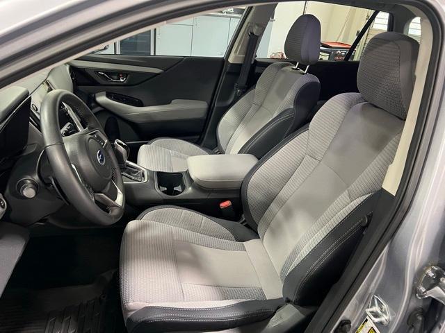 Photo of 2025 Ice Silver Metallic Subaru Outback