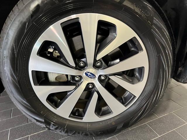 Photo of 2025 Ice Silver Metallic Subaru Outback