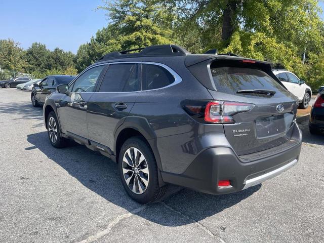 Photo of 2025 Gray Subaru Outback