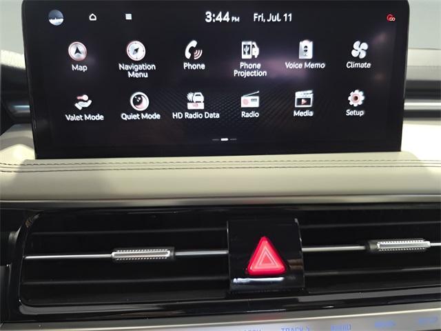 Photo of 2025 Makalu Gray Genesis G70
