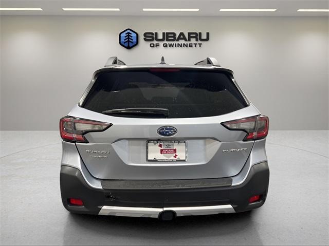Photo of 2024 Ice Silver Metallic Subaru Outback