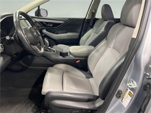 Photo of 2024 Ice Silver Metallic Subaru Outback