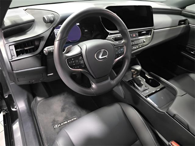 Photo of 2024 Obsidian Black Lexus ES 350
