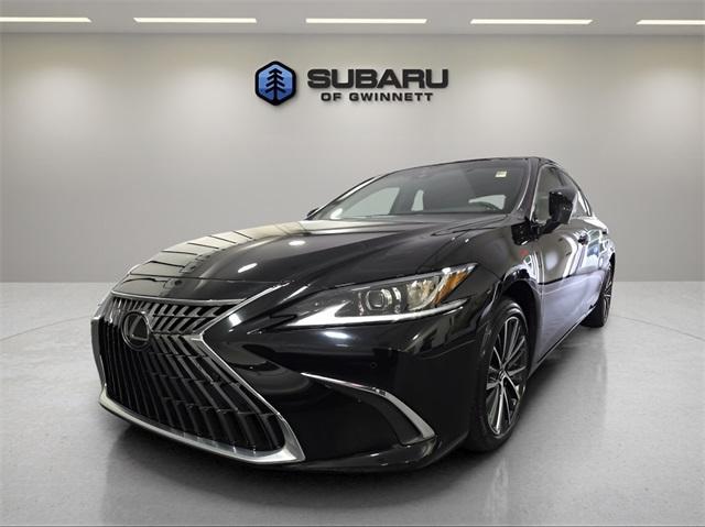 Photo of 2024 Obsidian Black Lexus ES 350