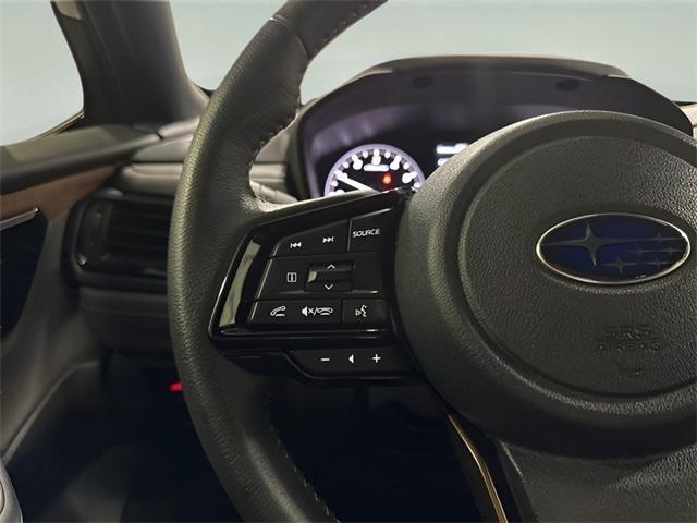 Photo of 2025 Crystal White Pearl Subaru Forester