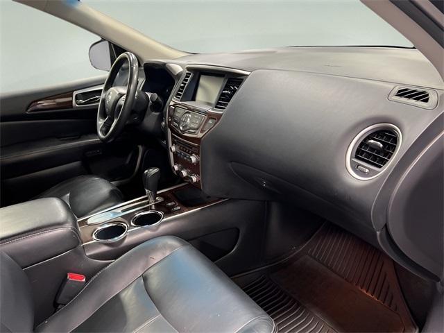 Photo of 2013 Dark Slate Nissan Pathfinder