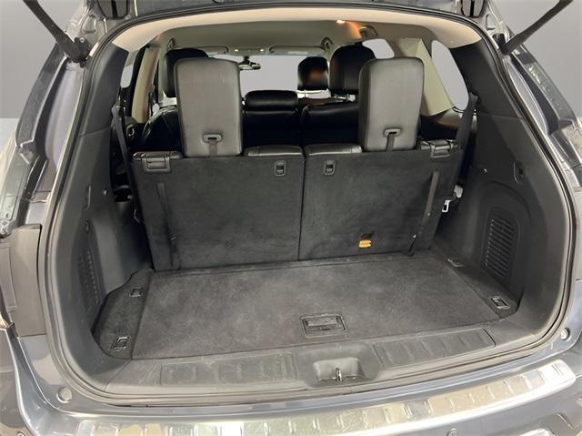 Photo of 2013 Dark Slate Nissan Pathfinder