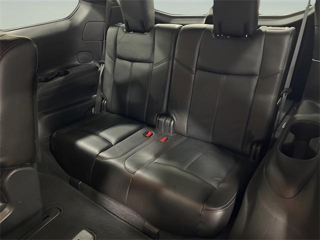 Photo of 2013 Dark Slate Nissan Pathfinder