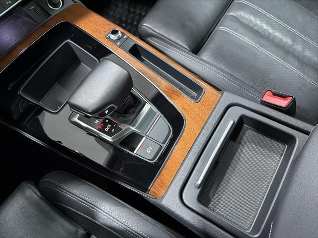 Photo of 2022 Ibis White Audi Q5