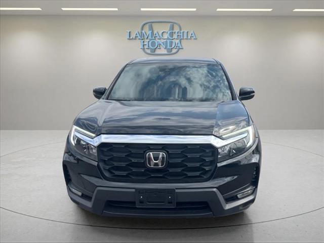 Photo of 2022 Crystal Black Pearl Honda Passport