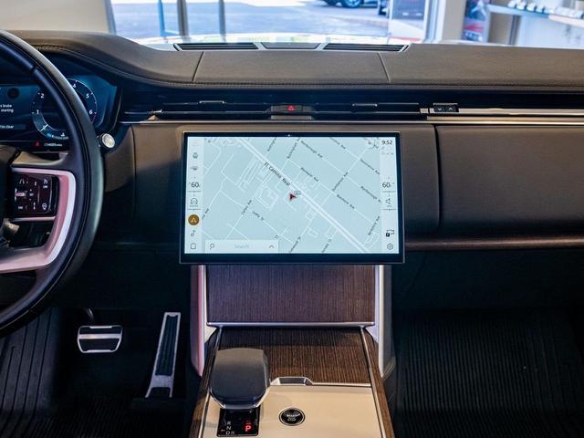 Photo of 2024 Eiger Grey Metallic Land Rover Range Rover