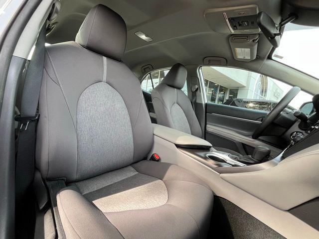 Photo of 2023 Silver Toyota Camry