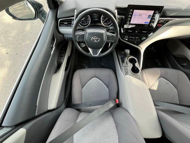 Photo of 2023 Silver Toyota Camry