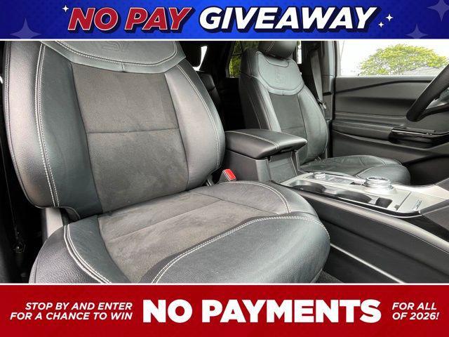 Photo of 2021 Black Ford Explorer