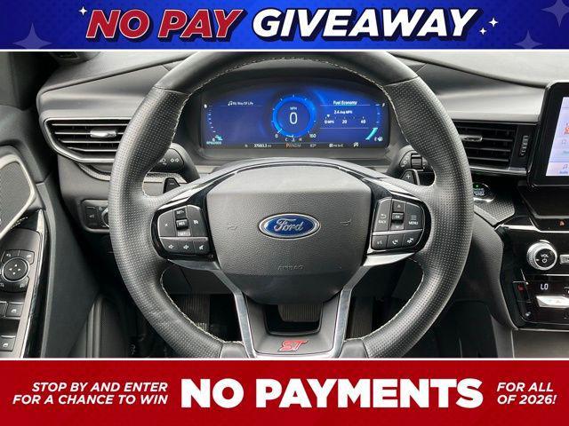 Photo of 2021 Black Ford Explorer