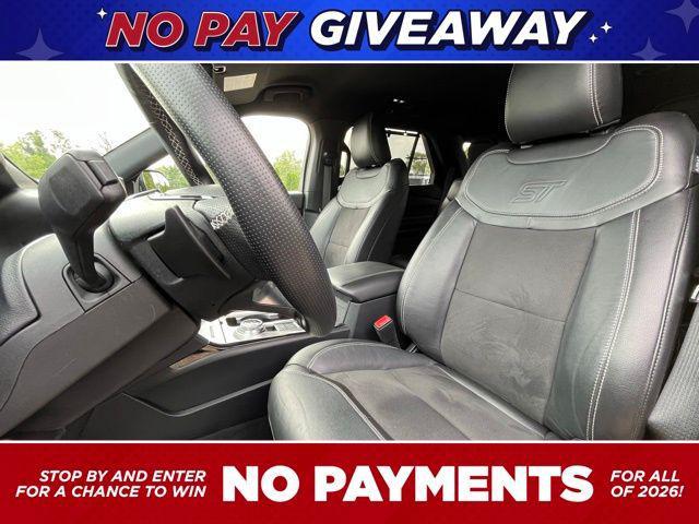 Photo of 2021 Black Ford Explorer