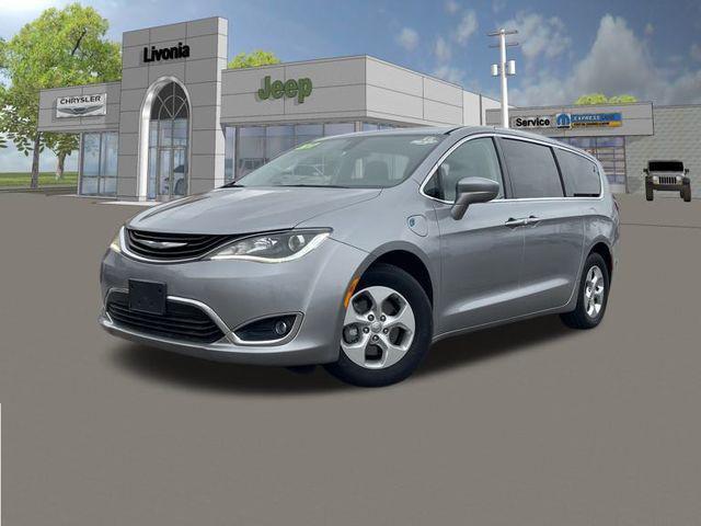 2017 Chrysler Pacifica Hybrid