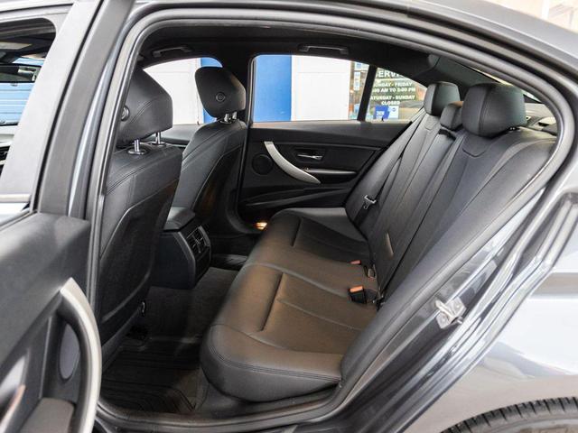 Photo of 2016 Grey BMW 320