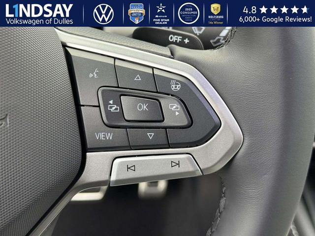 Photo of 2026 deep black pearl Volkswagen Atlas Cross Sport