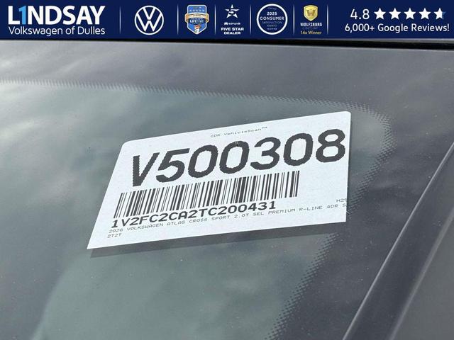 Photo of 2026 deep black pearl Volkswagen Atlas Cross Sport