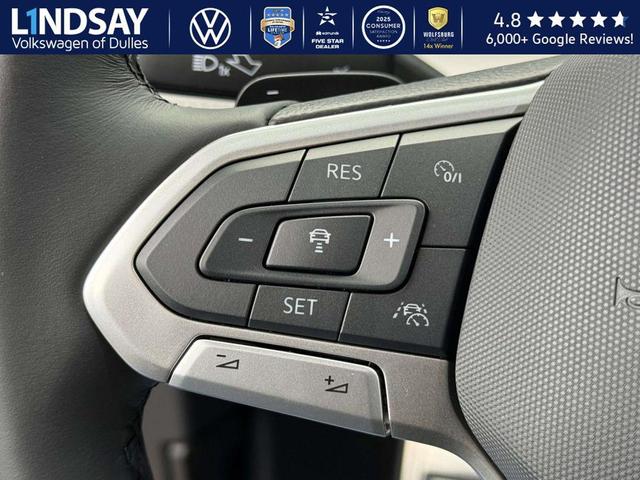 Photo of 2026 deep black pearl Volkswagen Atlas Cross Sport