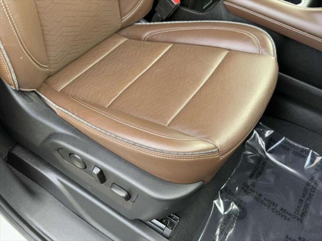 Photo of 2022 Iridescent Pearl Tricoat Chevrolet Tahoe