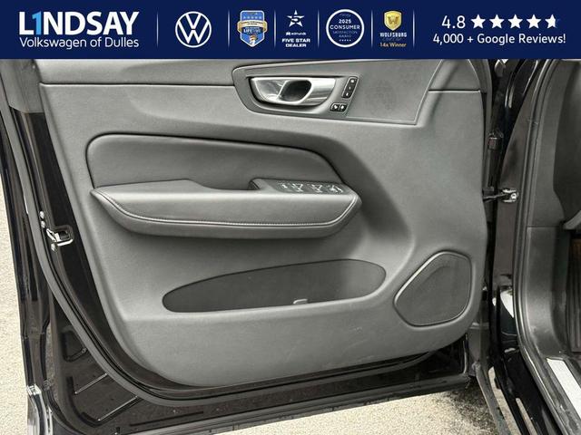 Photo of 2023 Black Volvo XC60