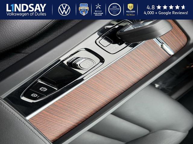Photo of 2023 Black Volvo XC60
