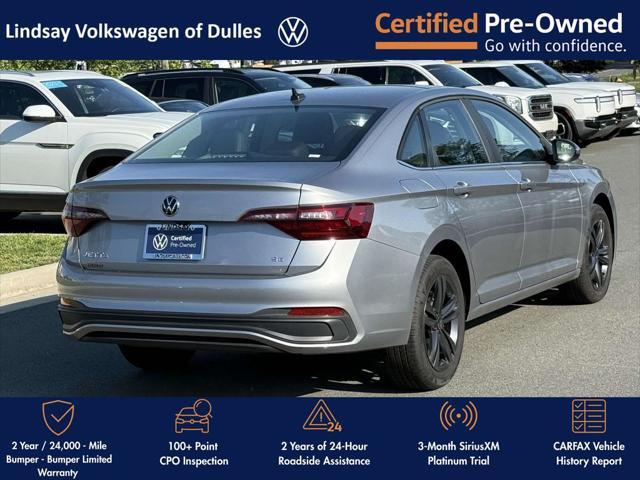 Photo of 2024 Silver Metallic Volkswagen Jetta