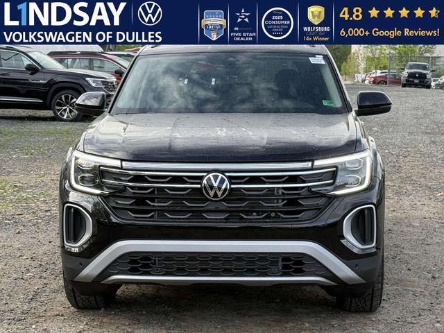 Photo of 2025 Deep Black Pearl Volkswagen Atlas