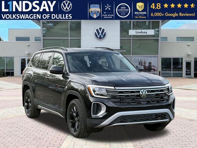 Photo of 2025 Deep Black Pearl Volkswagen Atlas