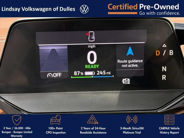 Photo of 2021 Mythos Black Metallic Volkswagen ID.4