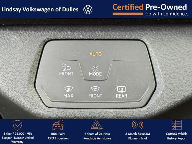 Photo of 2021 Mythos Black Metallic Volkswagen ID.4