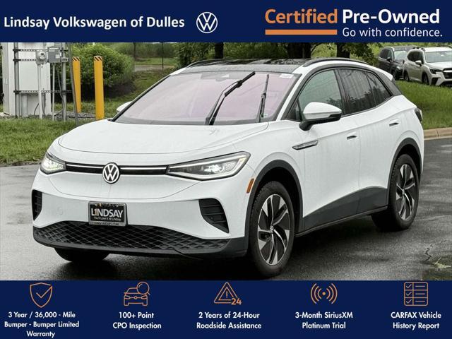 Photo of 2021 Glacier White Metallic/Black Roof Volkswagen ID.4