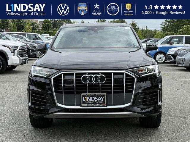 Photo of 2022 Black Metallic Audi Q7