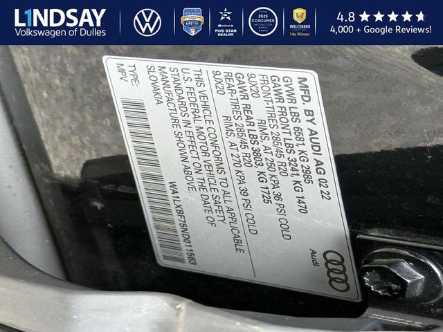 Photo of 2022 Black Metallic Audi Q7