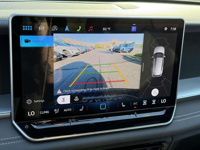 Photo of 2025 Platinum Gray Metallic Volkswagen Tiguan