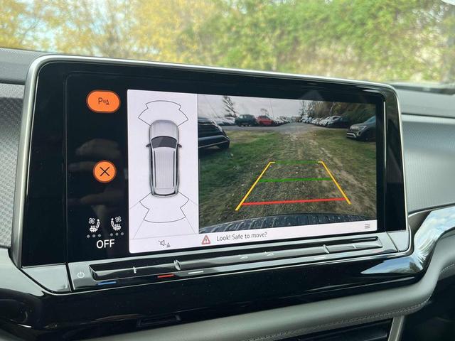 Photo of 2025 Pure Gray Volkswagen Atlas