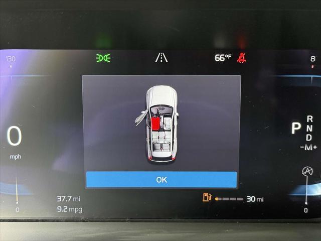 Photo of 2023 Crystal White Metallic Volvo XC90