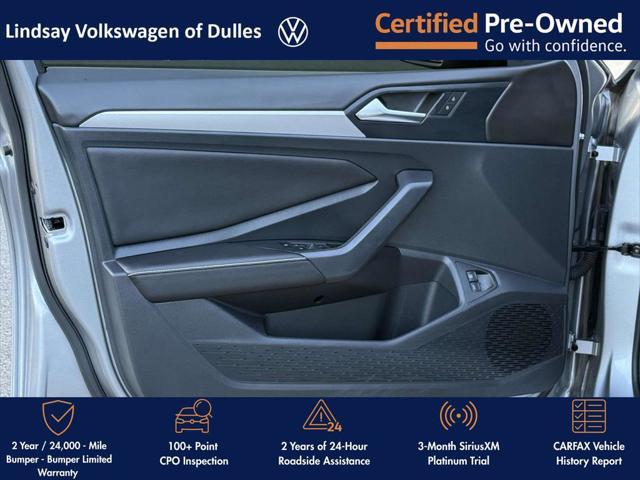 Photo of 2024 Silver Metallic Volkswagen Jetta