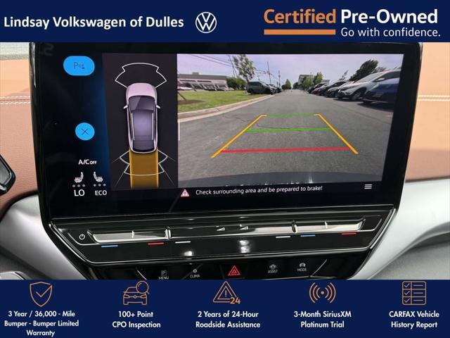 Photo of 2021 Dusk Blue Metallic/Black Roof Volkswagen ID.4