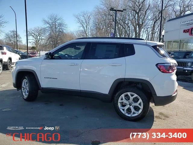 Photo of 2025 Bright White Clearcoat Jeep Compass