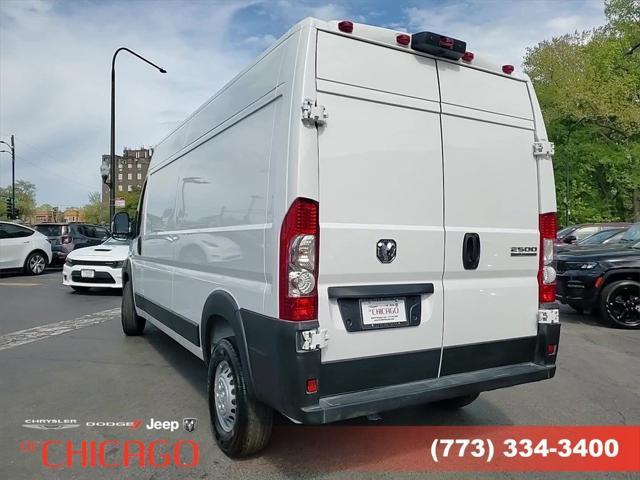 Photo of 2025 Bright White Clearcoat RAM ProMaster 2500