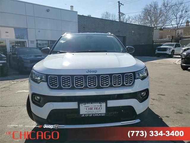 Photo of 2025 Bright White Clearcoat Jeep Compass